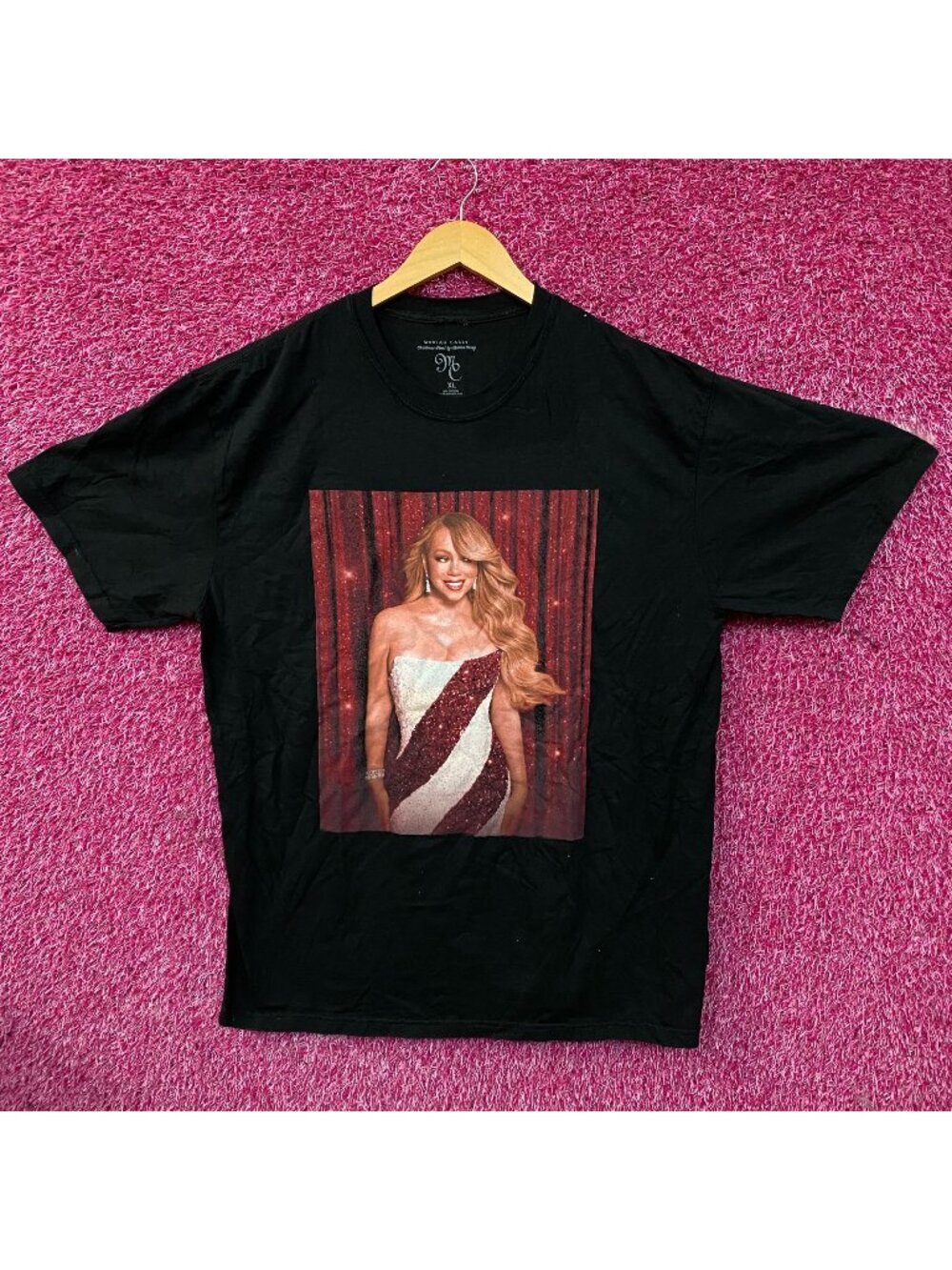 Mariah Carey Christmastime in Las Vegas Graphic Tee XL
